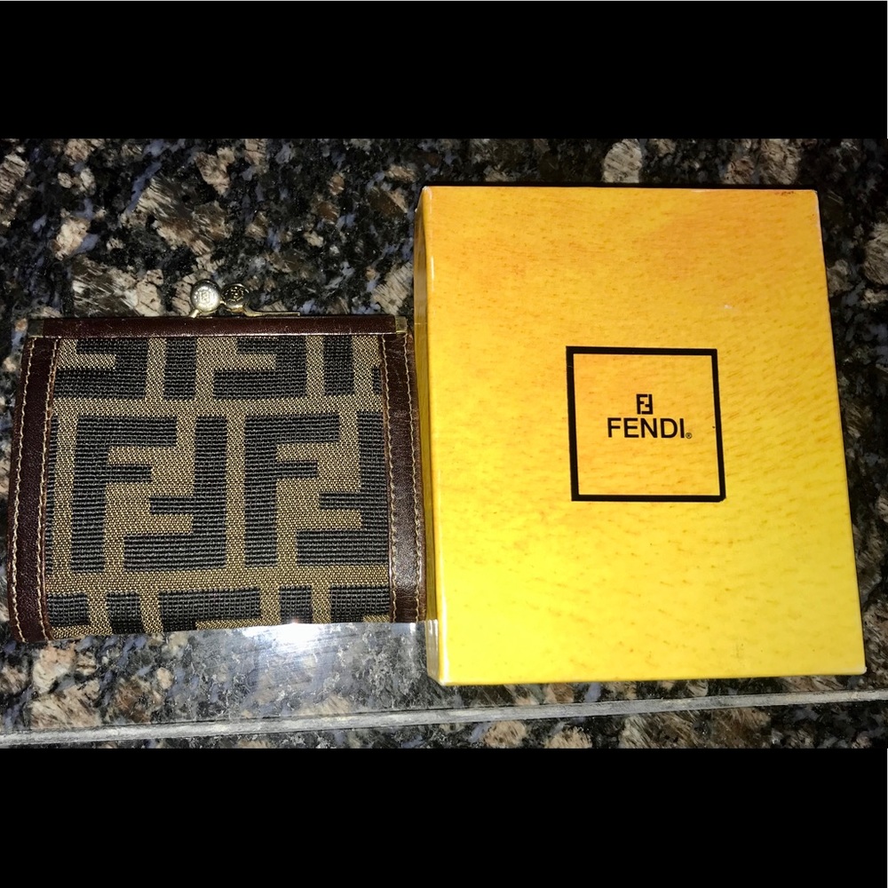 Fendi Vintage Zucca Kisslock Wallet with Box